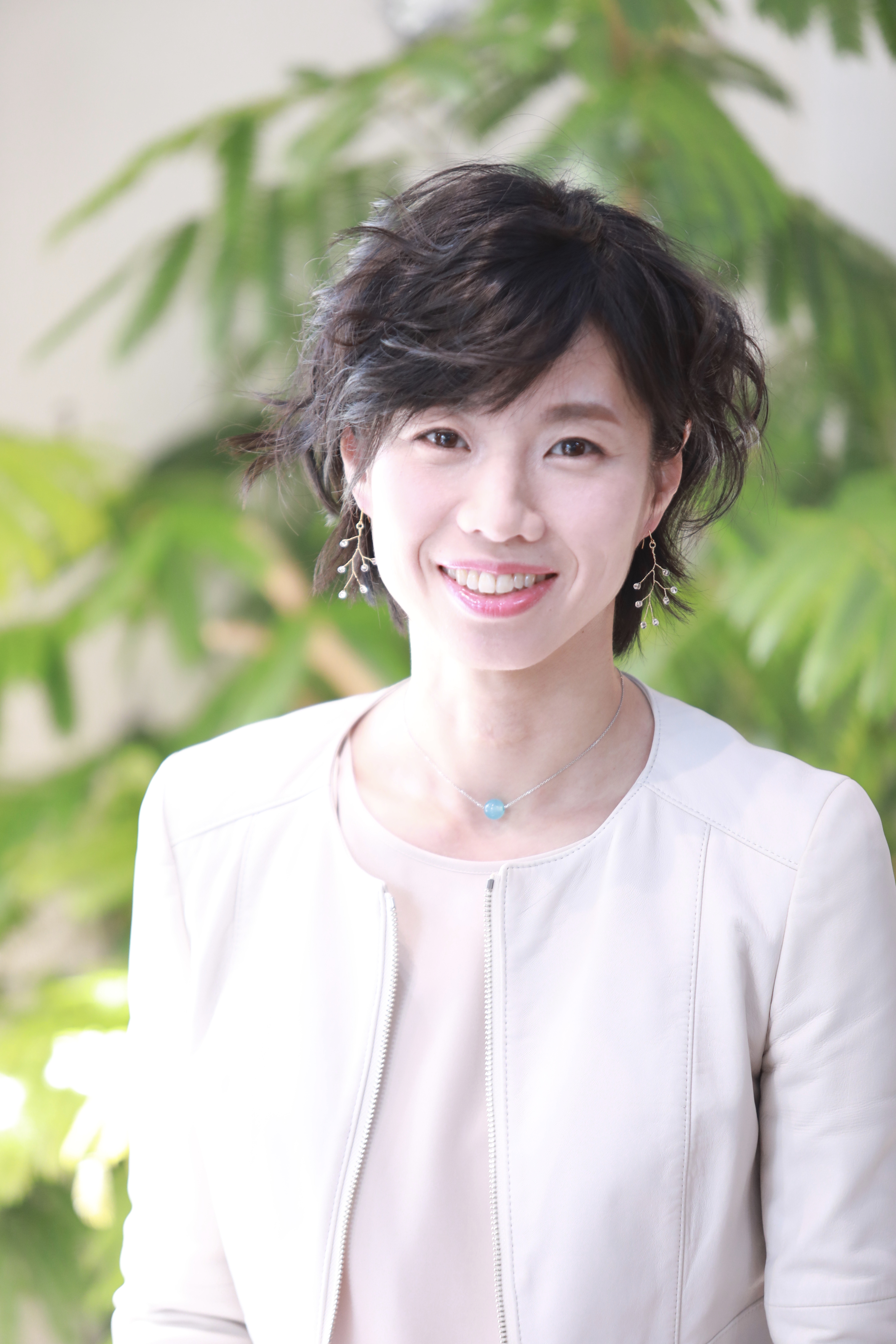 Yukari Yokoyama 